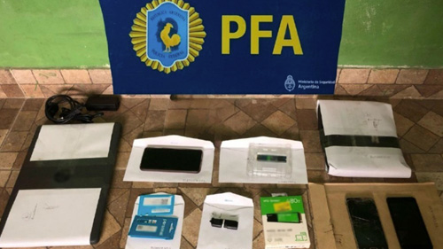 PFA desbarató una red criminal acusada por grooming y distribución de pornografía infantil